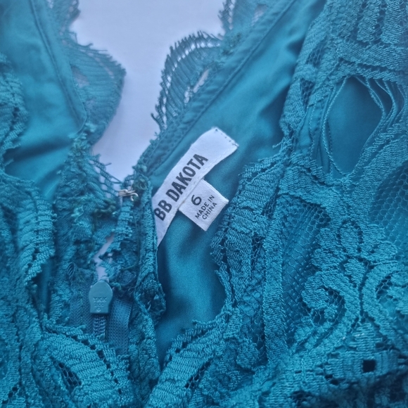 Green textured dress size 6 by BB Dakota - Picture 2 of 2